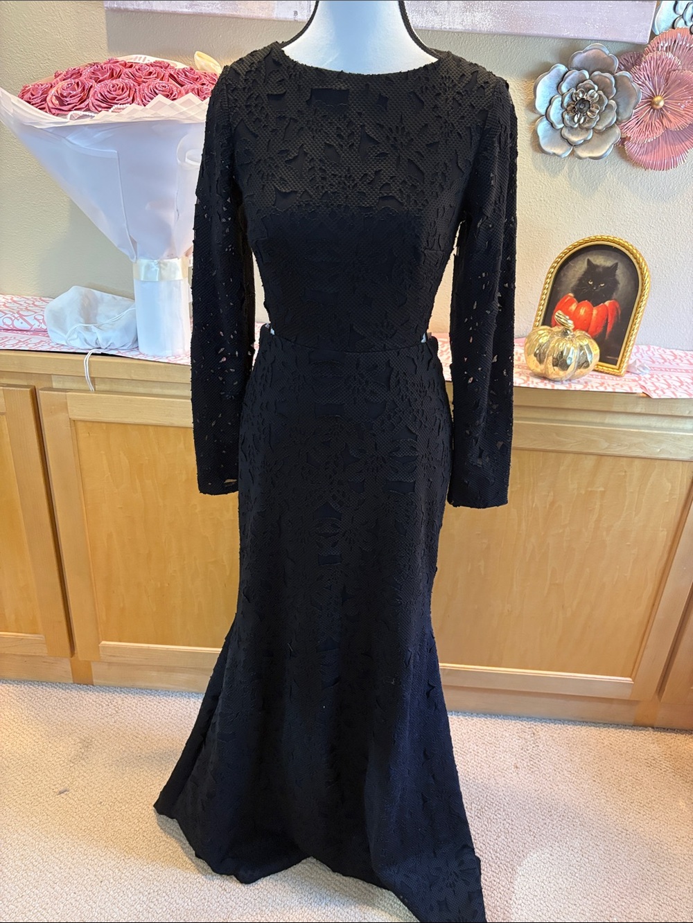 ML Monique Lhuillier Black Floral Shadow Gown Long Sleeve Lace Maxi Dress Size 4